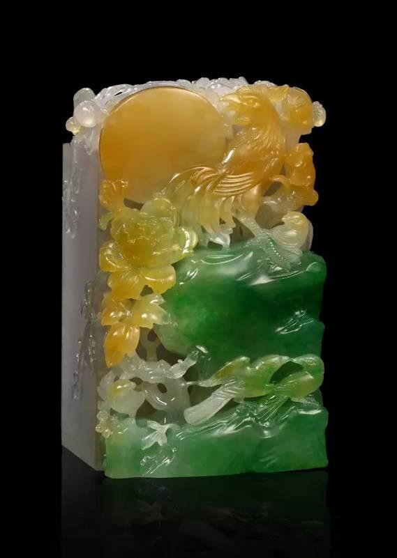 黄加绿翡翠印章：勿忘初心，无问西东！  第4张