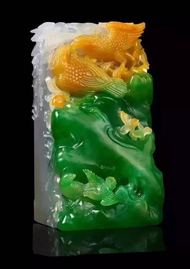 黄加绿翡翠印章：勿忘初心，无问西东！  第5张