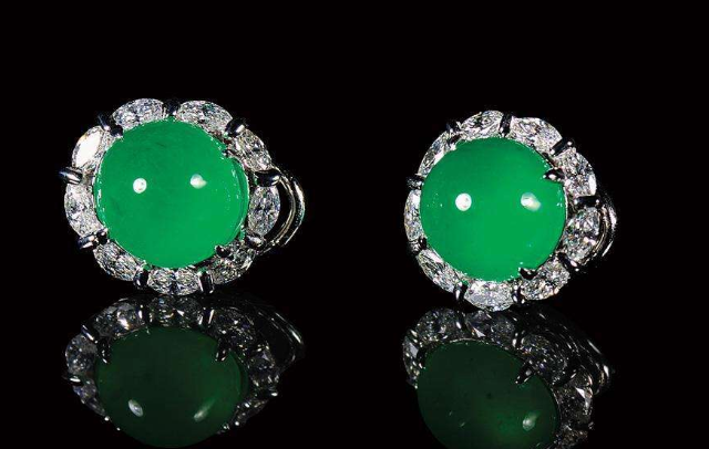 南通翡翠手镯要买翡翠耳环别着急，先看看这四个挑选要领！   第1张