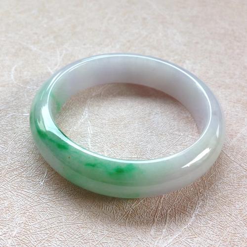 什么是糯种翡翠手镯？买翡翠为什么一定要看种？   第3张