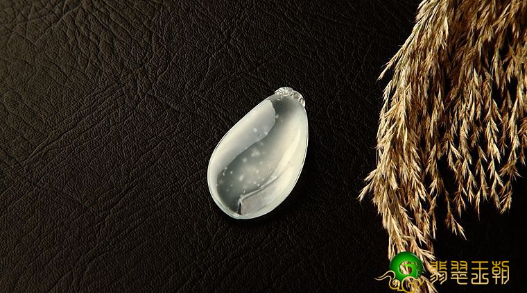 哪些的翡翠是有价值的？家里有那样的翡翠你也就赚了   第2张