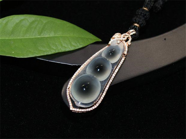 盗贼翡翠梦魇饰品排行珠宝玉石价值是多少？要牢记它是艺术品！(图文)   第3张