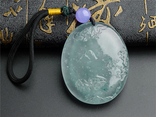 翡翠底与种、水的区别是什么？来看看行家怎么说！   第2张