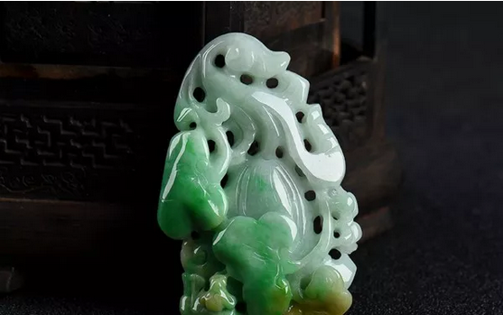 
                翡翠玉雕的雕刻工艺有哪些，玉雕的工艺价值
   第5张