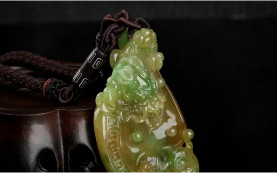 
                翡翠玉雕的雕刻工艺有哪些，玉雕的工艺价值
   第7张