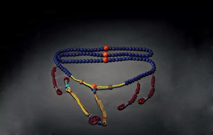 缅甸果敢翡翠矿石色相如天 青金石点黛之美  第3张