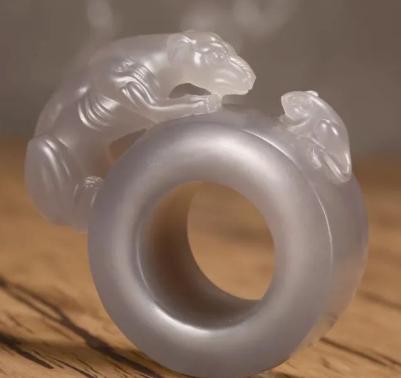 和田玉：一种白玉，九大有色！  第17张