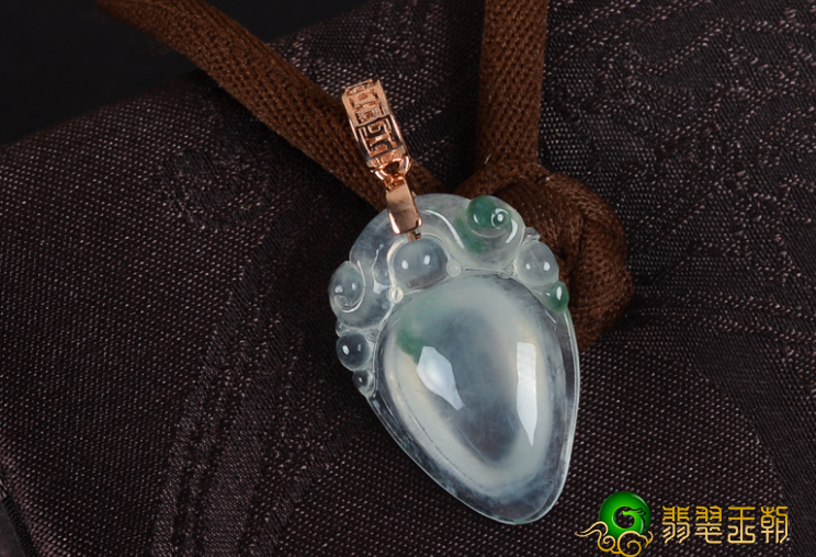 翡翠的使用价值与翡翠的种和色你挑选哪一个？   第2张