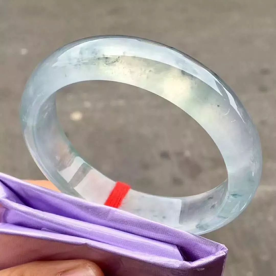 翡翠手镯种类竟然这么多？快看看你的手镯属于哪一类？  第4张