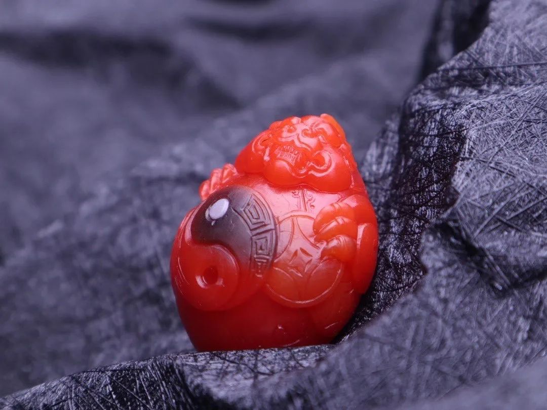 难道只有这样的南红，才受中国人欢迎？  第15张