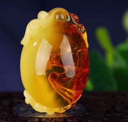 a货翡翠手镯150蜜蜡等级划分图解  第3张