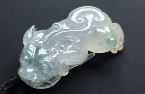 关于翡翠原石的诗句貔貅是什么？冰种翡翠飘花貔貅价格怎么样？   第3张