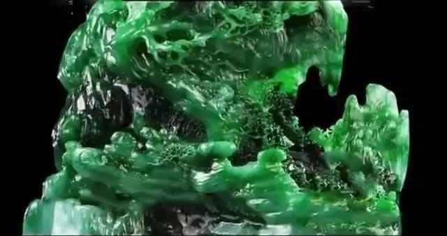 估价3000万的翡翠山子，堪比一座金山！  第6张