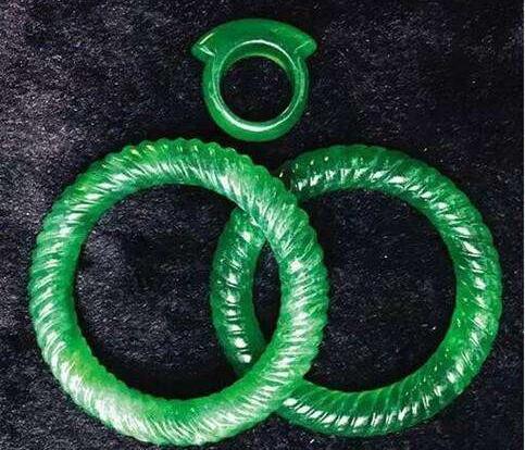 翡翠手镯活了她曾是引领了翡翠时尚的先驱，了解宋美龄与翡翠的渊源   第3张