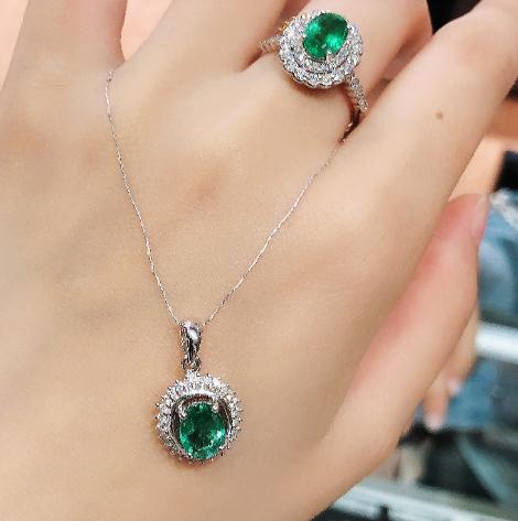 五月份的生辰石——祖母绿  第6张