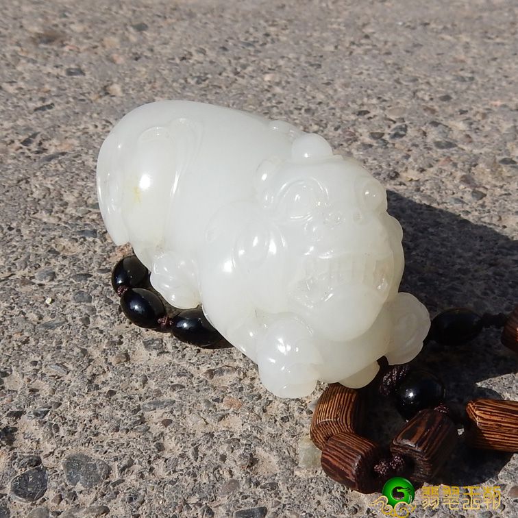 翡翠a货吊坠价格和田玉貔貅真伪识别方法，买和田玉貔貅者必看   第1张