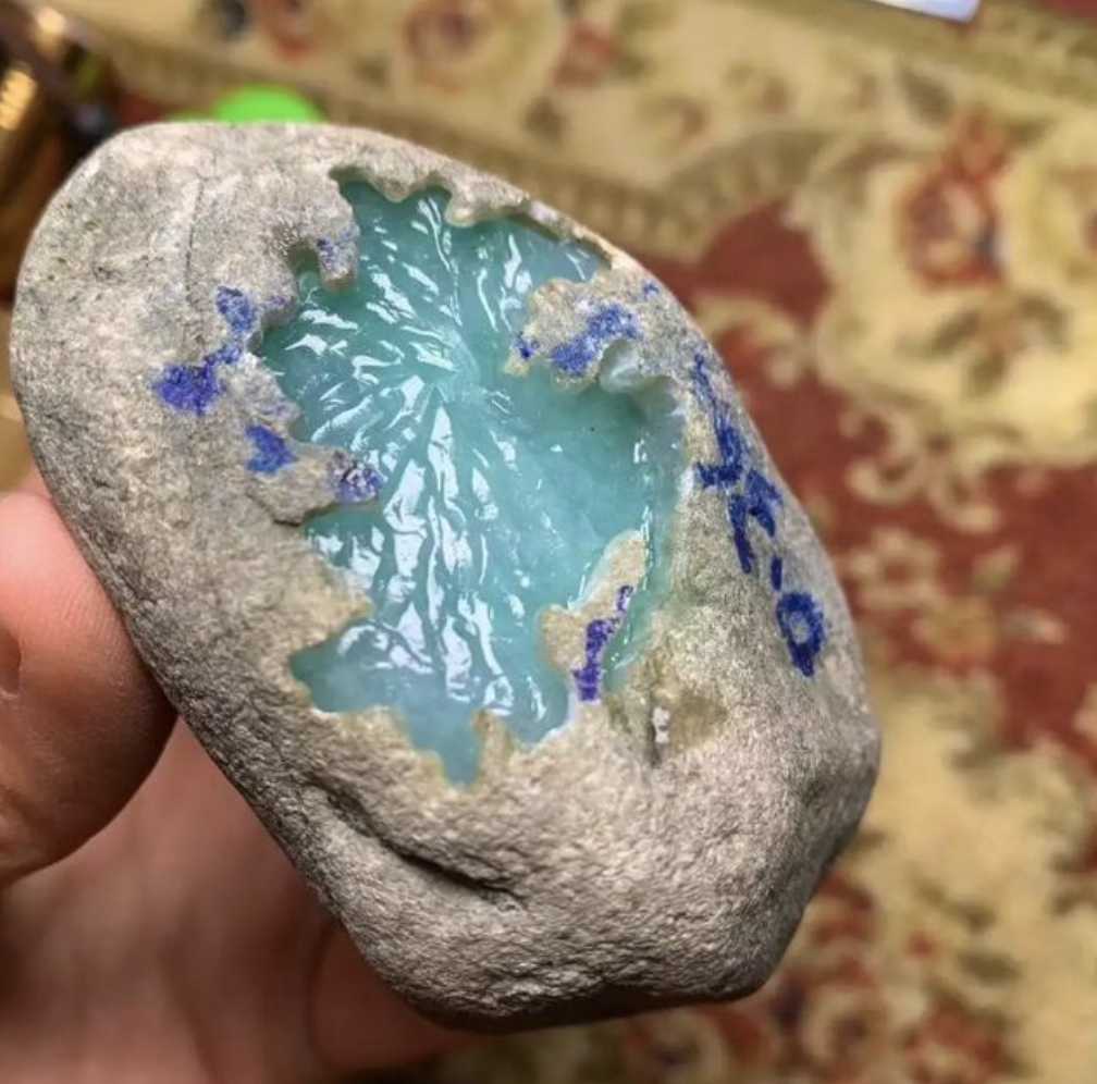 翡翠原石的三种切割方法  第4张