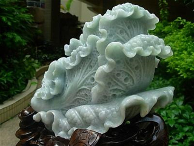 翡翠b货制作过程翡翠白菜摆件有什么寓意？你想知道的都在这里！   第2张