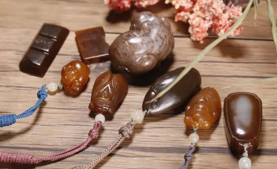 和田玉：一种白玉，九大有色！  第12张