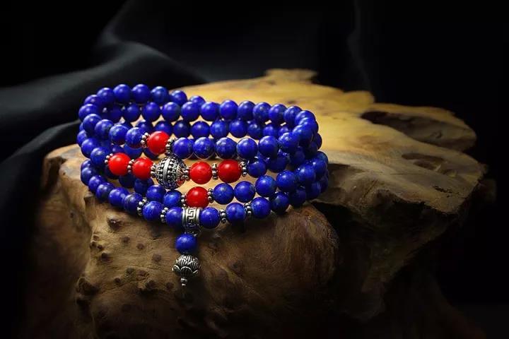 缅甸果敢翡翠矿石色相如天 青金石点黛之美  第1张