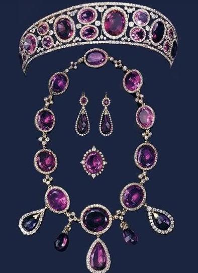 当仁不让的贵气之石——紫水晶  第7张