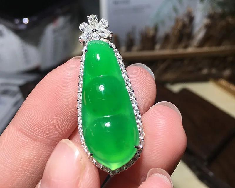 翡翠的颜色怎么看？这才是影响价值的关键！  第2张