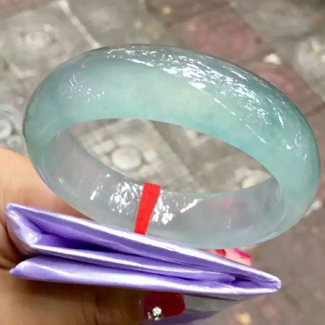 翡翠手镯种类竟然这么多？快看看你的手镯属于哪一类？  第6张