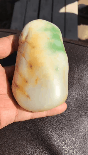 三色和田玉，黄金也不换  第8张