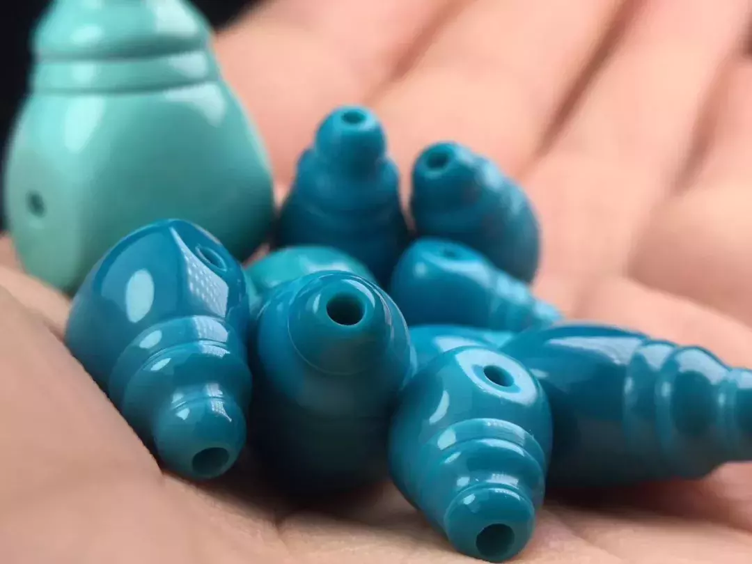 绿松石盘玩之后的美感，是其他玉石无法比拟的  第18张