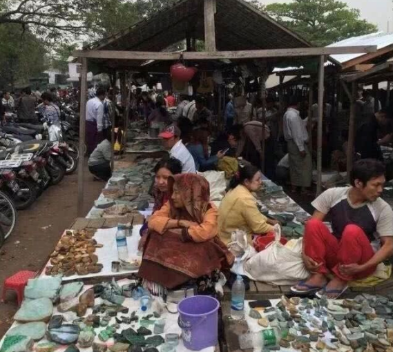 浅谈缅甸翡翠市场现状  第1张