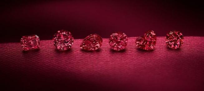 南宁翡翠a货满绿被誉为钻石中的大熊猫-----红色钻石  第3张