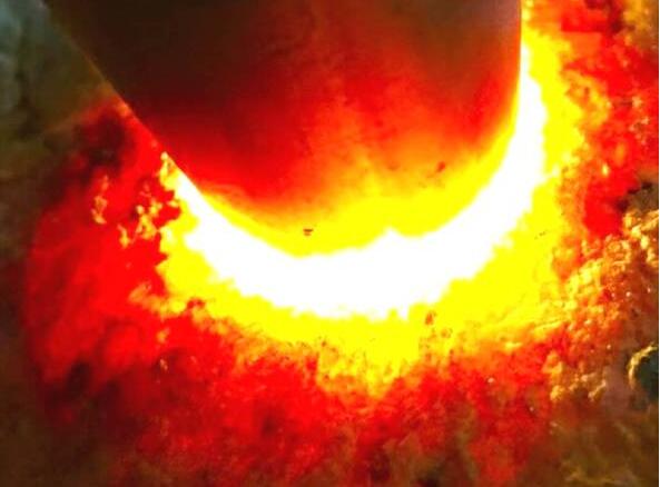 老坑全赌料红翡翡翠原石，预计可以开出一箩筐红翡手镯，大涨！   第4张