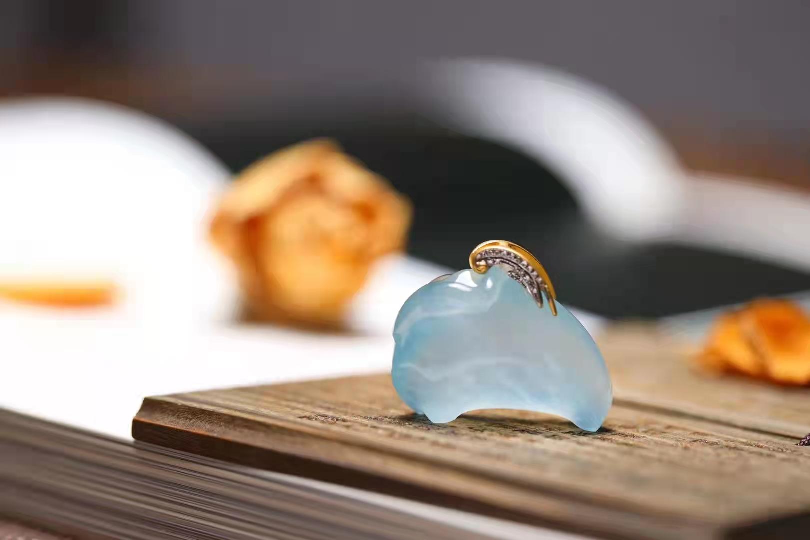 什么是老坑翡翠手镯？老坑翡翠手镯多少钱？看完涨知识  第3张