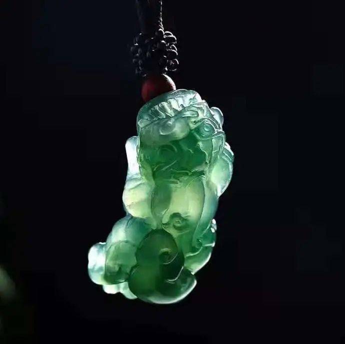 翡翠知识 | 收藏翡翠，这些你一定要了解！  第10张