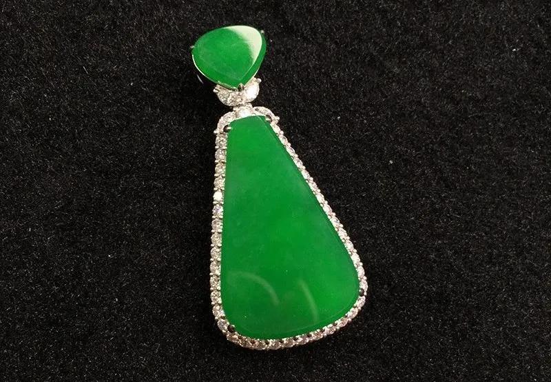 翡翠到底该如何定义？硬玉？绿辉石？  第5张