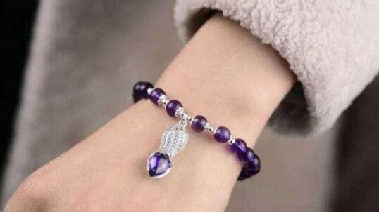 a货翡翠飘花手镯紫水晶是几月生辰石  第3张