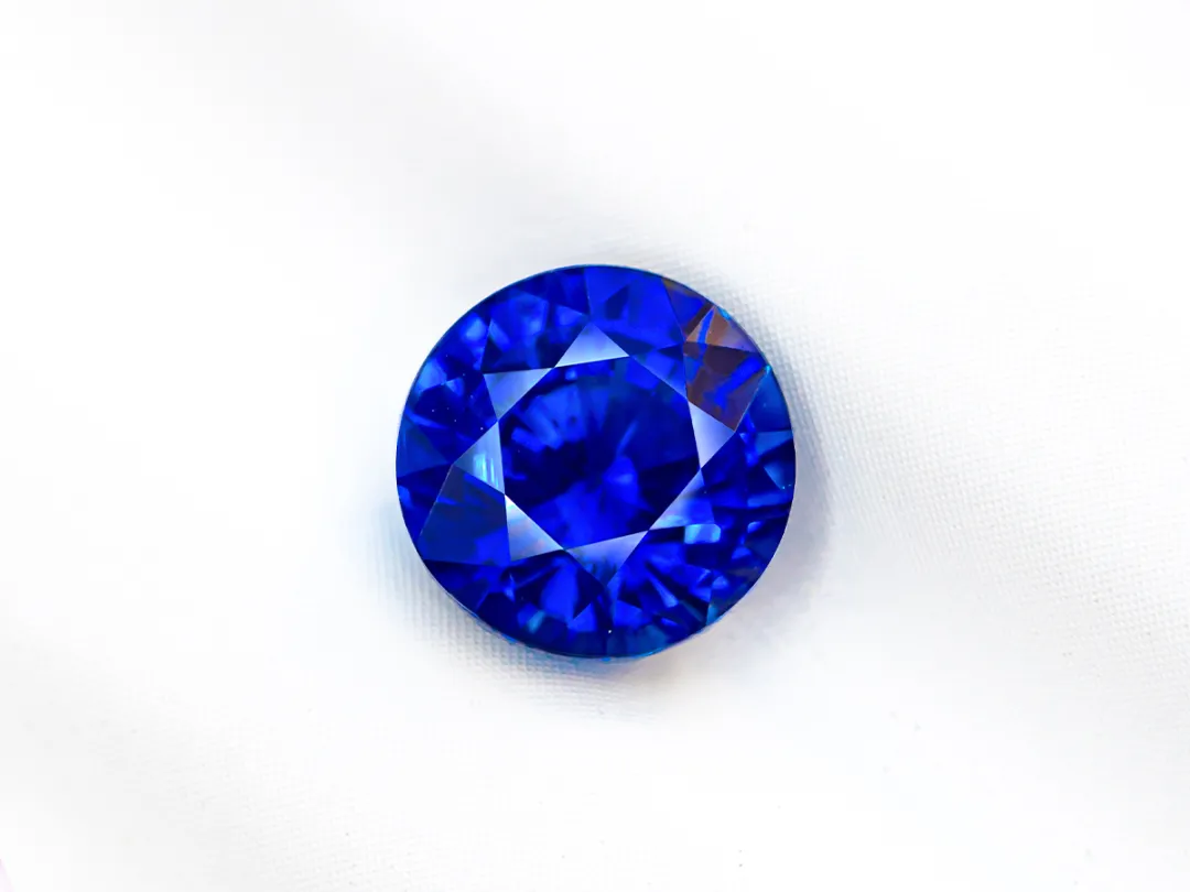 蓝宝石的颜色等级，了解一下  第2张