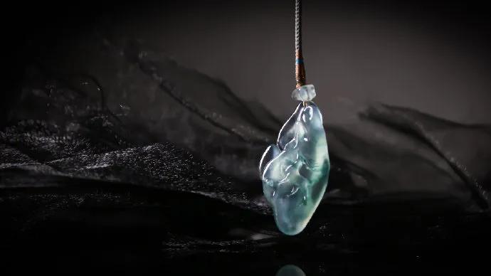 黑藓翡翠手镯从原石到成品，随形边角料又美出了新境界！  第8张