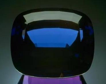 翡翠珠子项链 女款彩色宝石的历史文化之坦桑石  第4张