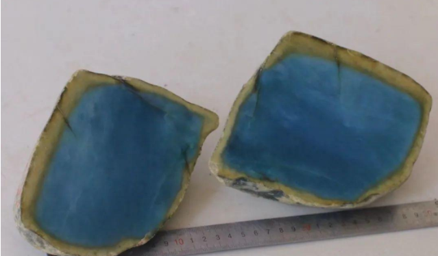 翡翠没有统一的标准衡量价格吗，为什么翡翠不能按克卖？  第3张