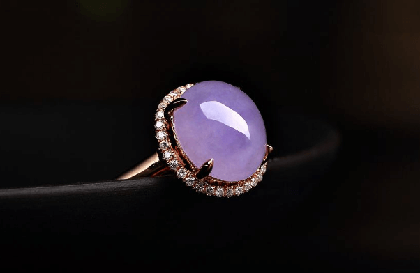 冰晴种翡翠价格翡翠戒指佩戴有什么讲究？这样保养翡翠戒指才正确！   第4张