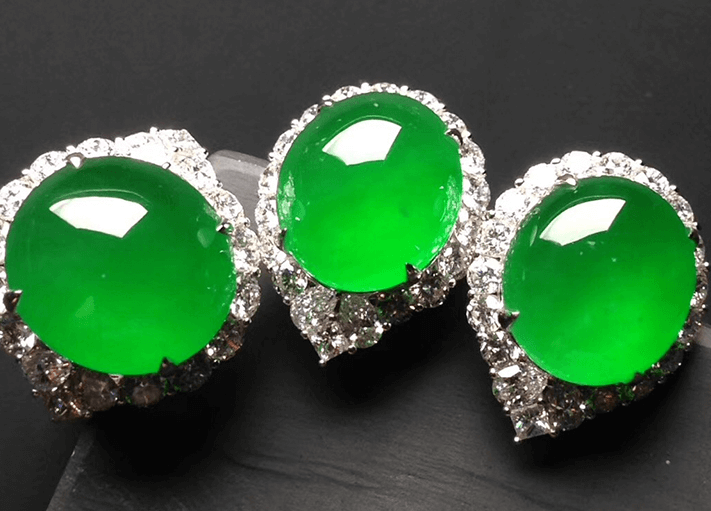 翡翠淡春牌子表面镀绿色膜的翡翠称为什么？它与天然翡翠的鉴别就看这几点！   第3张