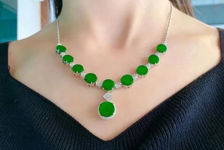 看完你就清楚翡翠的收藏价值在哪里？  第5张