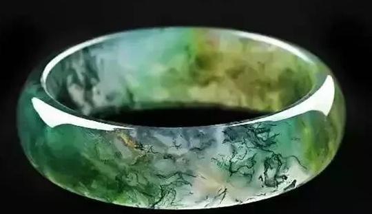 缅甸翡翠原石的特点简单介绍水草玛瑙  第2张