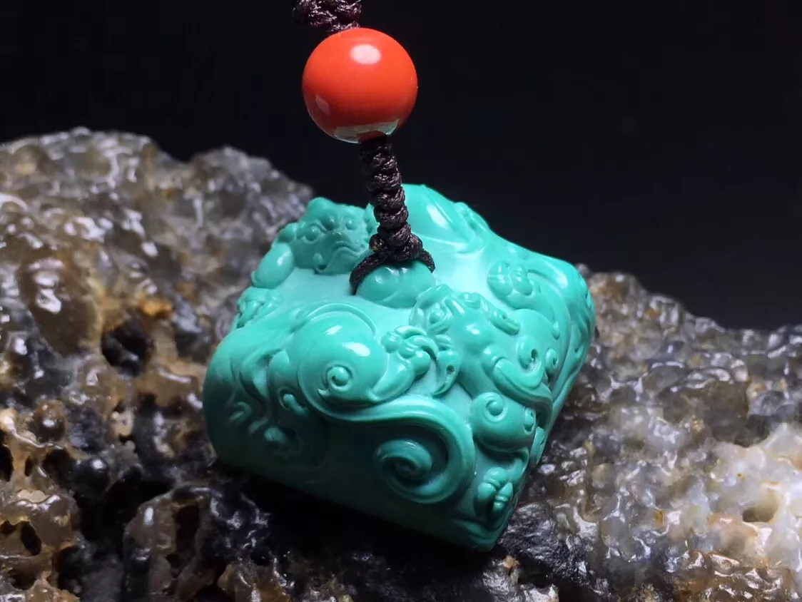 松石属于一种半宝石，却是东西方共同喜爱之物  第3张