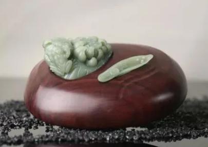 “脂份到羊脂”是对和田玉最好的评价！  第11张