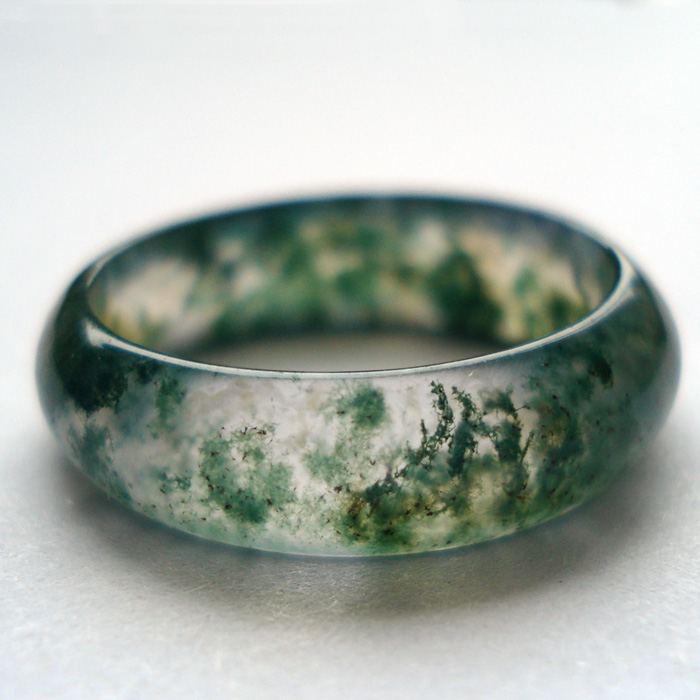 水草玛瑙价值不菲，清纯美丽，凉爽宜人，婀娜多姿  第5张