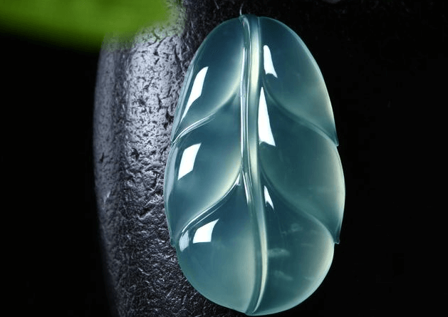 翡翠和俄罗斯碧玉缅甸翡翠玉分几种，看看业内人士的区分方法   第2张