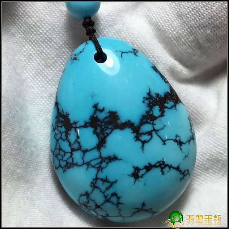 老绿松石与新绿松石的区别在哪里，绿松石是新的好还是老的好   第4张