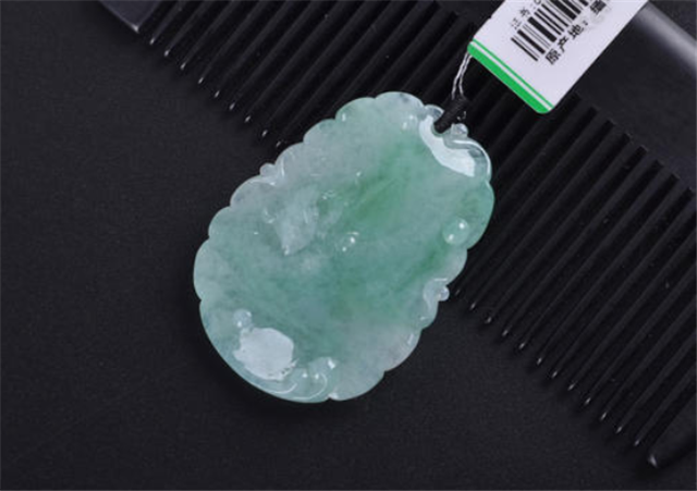 收购翡翠玉石翡翠荷叶吊坠的寓意，看完你就懂了！(图文)   第4张